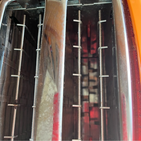 RARE KitchenAid Tangerine Two Slot Toaster KTT340TG0 - Picture 9 of 11
